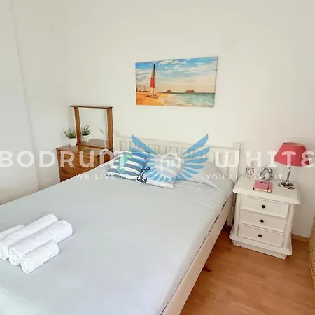 Bodrum 3 Bedroom Seaview Private Homes