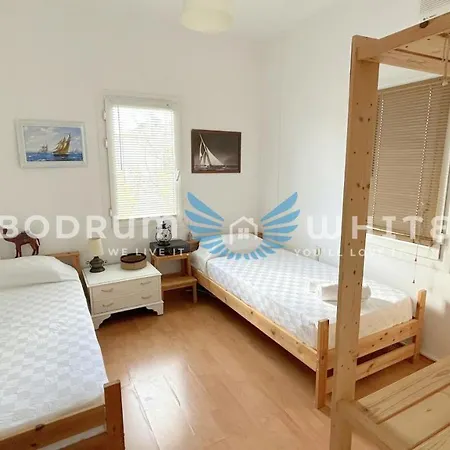 Bodrum 3 Bedroom Seaview Private Homes *